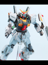 HGUC 1/144 ガンダムMk-II（エゥーゴ仕様）& プロトメガライダーカスタム 改修・全塗装品 【機動戦士Zガンダム MkⅡ ダブルゼータ】_画像5