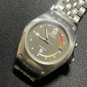 希少！ヴィンテージ　SEIKO KINETIC 5M42-0E30 AGS セイコー 黒文字盤