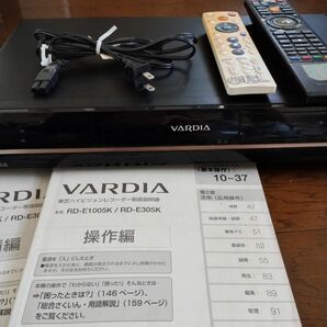 東芝 ハイヴィジョンレコーダー VARDIA RD-E1005Kリモコン2種 B-CASカード ケーブル 説明書付き ジャンク品 