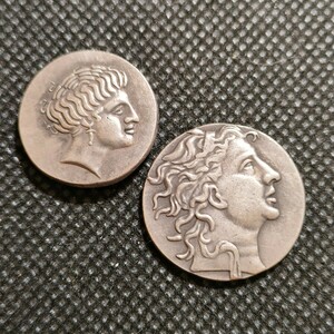 8552　古代ローマ　ギリシャ古銭2枚　チャレンジコイン　アンティークコイン