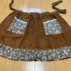 新品未使用　ハンドメイド　タオル地　サロンエプロン