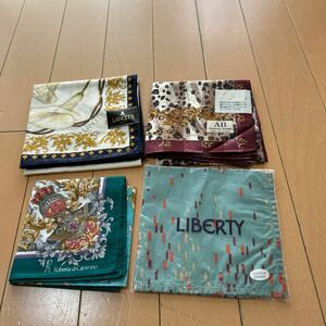  new goods unused brand handkerchie set sale 4 pieces set LANCETTI AMANDA BELLAN LIBERTY Roberta di camerino