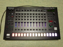 ●Roland ローランド TR-8S AIRA リズムパフォーマー アイラ (TR8S)_画像1