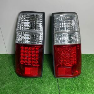 【管244-35】ランクル80(FZJ80)後期 DEPO デポ テールランプ 01-212-1955 中古 DEPO製 左右セット LED トヨタ