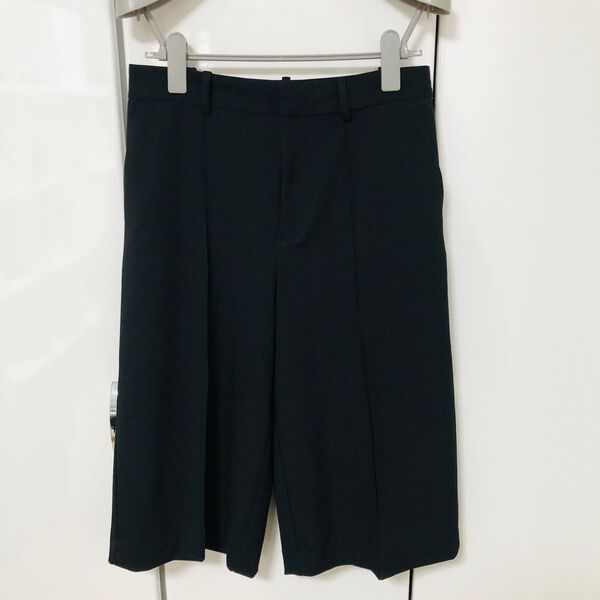 ZARA 黒 ショット ハーフパンツ M