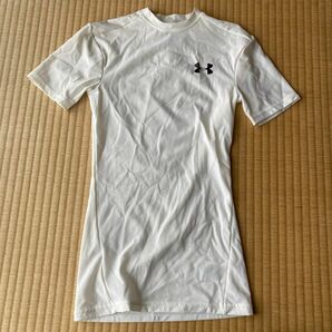 UNDER ARMOUR アンダーシャツ