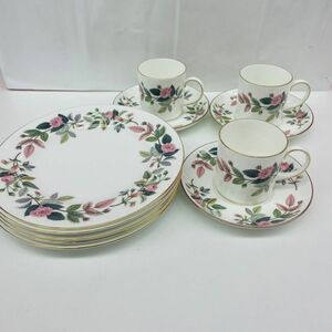 Y058-K32-4045 WEDGWOOD ウェッジウッド 食器まとめ カップ＆ソーサー 3客セット 白 ホワイト 花柄 プレート×5枚 HATHAWAY ROSE R4317