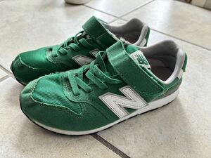 [ б/у ] New balance Kids спортивные туфли обувь 