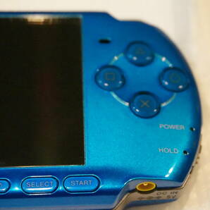 ☆新品同様☆ PSP - 3000 ブルー blue SONY メモリースティック付 本体 美品の画像4