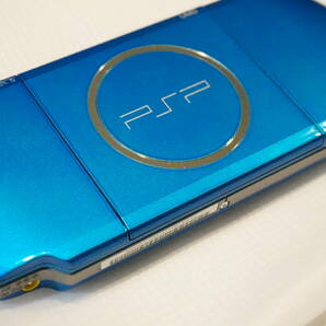 ☆新品同様☆ PSP - 3000 ブルー blue SONY メモリースティック付 本体 美品の画像6