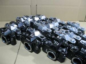 ☆彡一眼レフカメラまとめて22個PENTAX minolta Canon RICOH PETRI OLYMPUS KONICA FUJICA☆彡