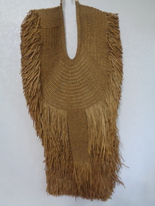 ■　会津伝統工芸　毛蓑　雨蓑　ミノ　比較的状態の良い一枚　会津の民具　(376)
