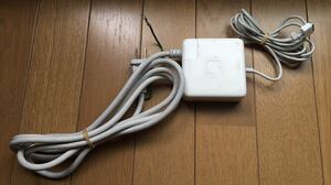 純正 Apple Macbook pro 13/15/17 inch adapter アダプター magsafe1 60 Watt A1184 動作は確認済み