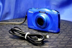 Nikon/ニコン 防水・wifi・1.5m耐衝撃・Full HD動画 デジタルカメラ ★COOLPIX S33 ブルー バッテリー＆USBケーブル付★ コンデジ 43495Y