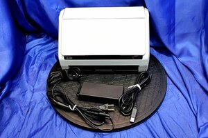 ◆スキャン枚数28,002枚◆ EPSON/エプソン A4カラー対応 高速シートフィードスキャナー ★DS-530/USB3.0ケーブル付★ 在196S