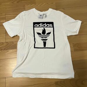 adidas Tシャツ