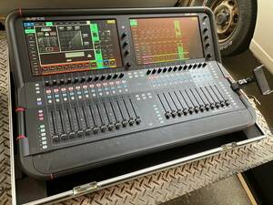 Allen&Heath Avantis beautiful goods armor case * extra attaching 