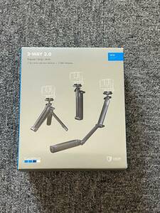 GoPro純正　3-WAY2.0　軽量三脚・グリップ・アーム　使用回数2～3回　美品　¥3,000スタート　自撮り棒　定価¥11,200