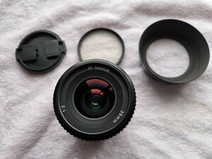 ニコン NIKON 35mm f2 単焦点レンズ