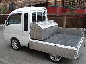  use animation explanation attaching high capacity 330L light truck Hijet jumbo Carry NT100 Clipper Sambar made of stainless steel tool box 3 opening tool box 