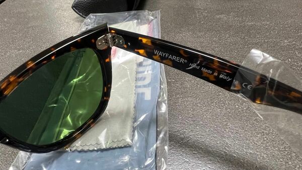 レイバン Ray-Ban WAYFARER RB2140 902 50□22 3N未使用品