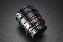 ★極上品★シネマレンズ　85mm T1.5 ［キヤノンEF用］サムヤン（SAMYANG）_画像2