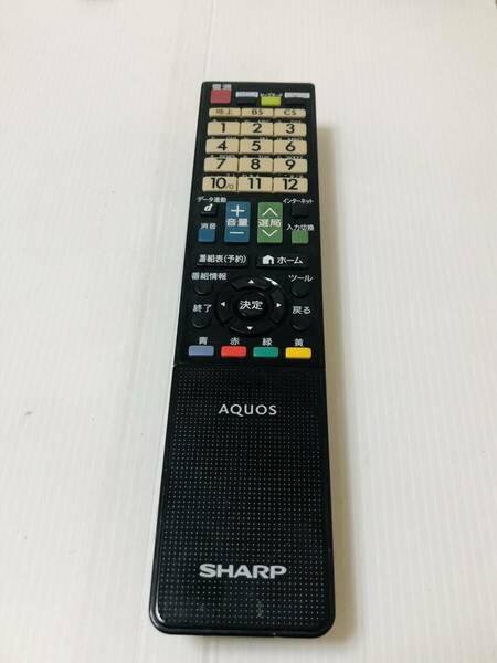 C 02 送料無料　動作確認済み　SHARP シャープテレビリモコン GB069WJSA