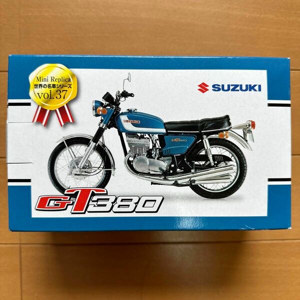 レッドバロン 世界の名車シリーズ SUZUKI スズキ GT380ミニチュア vol.37 レプリカ　バイク フィギュア 箱付