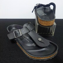 BIRKENSTOCK ビルケンシュトック サンダル 靴 24.5 ブラック 黒_画像1