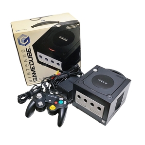 Nintendo GAMECUBE DOL-001 任天堂 ニンテンドー ゲームキューブ ブラック コントローラー ACアダプター 箱付き 008FCZFI13の画像1