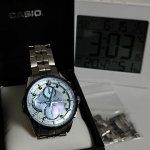 【白蝶貝文字盤】カシオ/オシアナスマンタ OCW-S3000P-2AJF　casio 電波ソーラー 腕時計 稼働品　チタンベルト