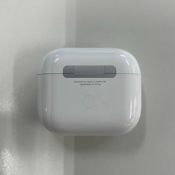 Apple AirPods エアーポッズ 第三世代　充電ケースのみ