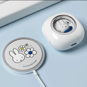 miffy ブルー bluetooth イヤフォン　ワイヤレス充電　完全防水