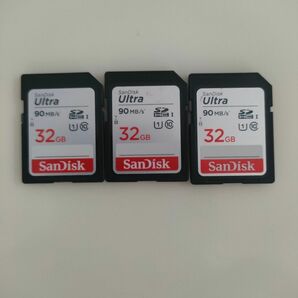 SanDisk Ultra32GB　３枚組　高速90mb