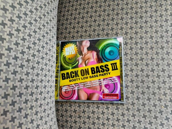 中古 BACK ON BASS3～BOOTY LOW BASS PARTY～