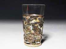 【桃】酒器ぐい呑み：銀製透かし彫花紋様ガラスショットグラス_画像4