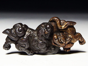 [ peach ] sword fittings : gold . copper metal . gold Tang lion .. one-side eyes .