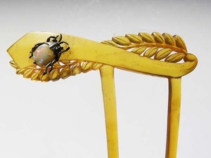 [ peach ] antique hair ornament : gold . tortoise shell silver ground opal ladybug map two ..