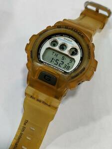 Y422/カシオ　G-SHOCK DW 6900K　1289 メンズ　腕時計　クオーツ（電池新品）