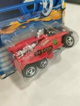 Hot Wheels　ホットウィール　未開封　no.40 　2001 FIRST EDITIONS XS-LVE RESCUE FIELD&FOREST_画像2