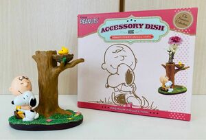 PEANUTS SNOOPY スヌーピー アクセサリーディッシュ〜ハグ〜