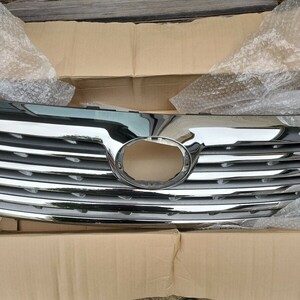 ☆Used item☆ TOYOTA Toyota　Vellfire　GenuineフロントGrille　ラジエターGrille　20　ANH20W ANH25W GGH20W GGH25W前期用　