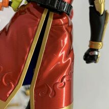 バンダイ S.H.Figuarts 仮面ライダーパラドクス パーフェクトノックアウトゲーマー レベル99 /併売《フィギュア・山城店》O4081_画像3