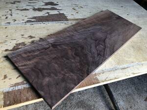 送料無料！【U273C】ウォルナット 548×205×15㎜ 乾燥材 極上杢 板材 木工 DIY 材木 天然木 無垢材《銘木すずめや》