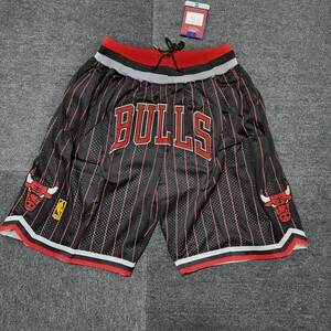 新品　NBA　シカゴブルズ メッシュパンツ　CHICAGO ショートパンツ　1997 Finals　バスケットパンツ　Short　ブラック　サイズL