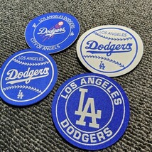 4点セット　新品　アイロンワッペン　パッチ　野球　 Los Angeles Dodgers 大谷翔平　山本由伸　ロサンゼルス　ドジャース　LA　ブルー　_画像2