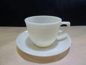 # beautiful goods Fire King Fire King Ran som cup & saucer 1700LINE/ the first period stamp / dark ivory / Vintage #