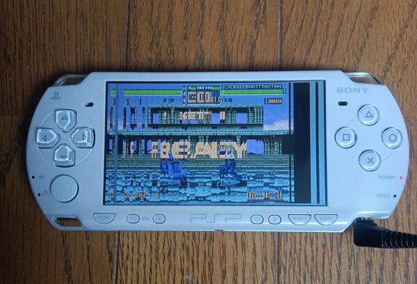 PSP-2000 ラベンダーパープル ジャンク 画面に不具合あり 本体に使用感あり 本体のみ 裏蓋なし 起動確認済み