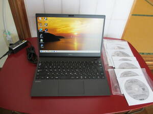 PC-VKT16GXG9FJ9　UltraLite タイプVG＜VG-9＞ i5-10210u 8GB　SSD256GB　Wi-Fi6 LTEモデル　ドライブなし