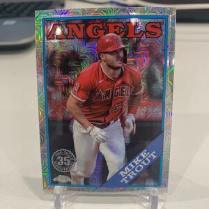 【美品】 Topps 野球カード MLB MIKE TROUT 2023年